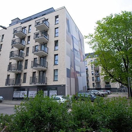 2Br Apt Strzelecka 24 With Balcony Leilighet Warszawa Eksteriør bilde