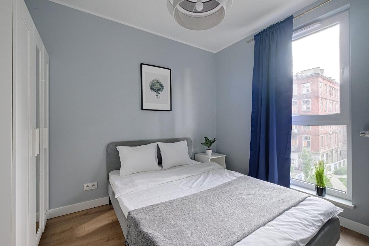 2Br Apt Strzelecka 24 With Balcony Leilighet Warszawa Eksteriør bilde